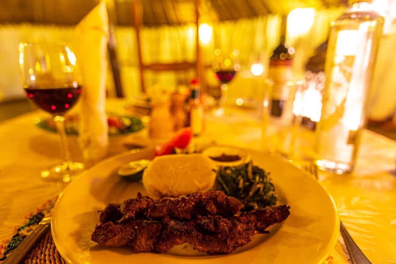 Mbweha Camp Lake Nakuru Elmenteita 외부 사진